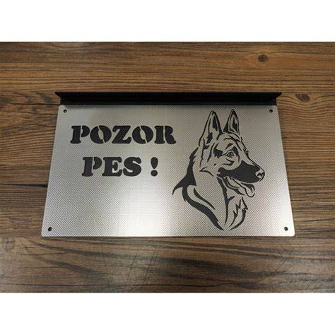 Obrázok: Pozor pes Nemecký ovčiak - ukážka tabulky na plot