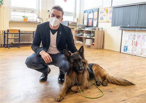 Juraj Štaudinger s nemeckým ovčiakom