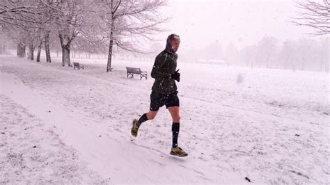 Ochranné oblečenie pre nemeckú dogu v chladnom počasí