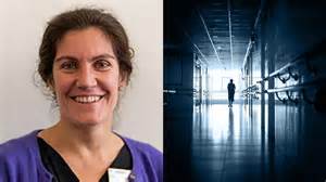 Ilustrácia psa s príznakmi blížiacej sa smrti