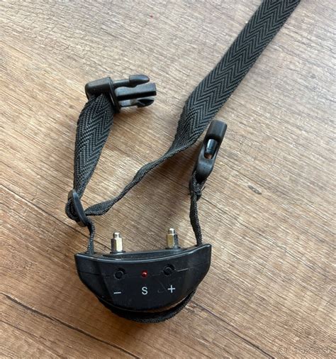 Elektrický obojok proti štekaniu