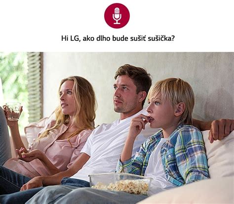 Rodina sledujúca televíziu