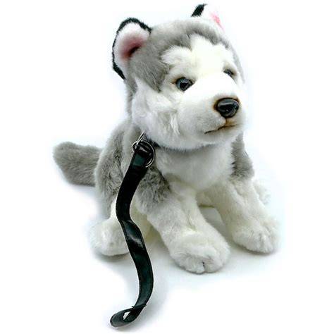 Detailné zábery plyšového psíka Husky s vodítkom