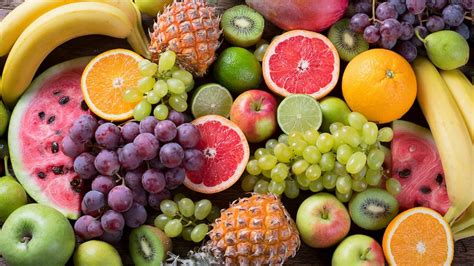 Rôzne druhy potravy pre ježka