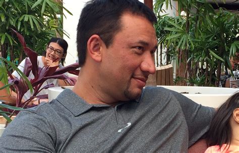 Ilustrácia Dog Rocks v miske s vodou