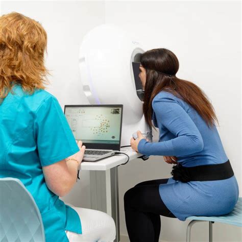 Porovnanie zorného poľa psa a človeka