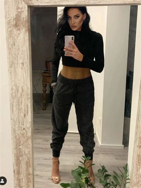 Pes s výtokom z nosa