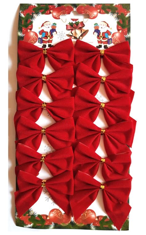 Klasické červené vianočné ozdoby