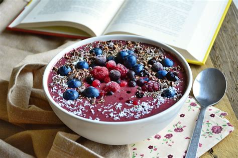 miska pšenovej kaše s ovocím