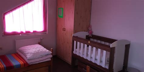 interiér útulku pre matky s deťmi