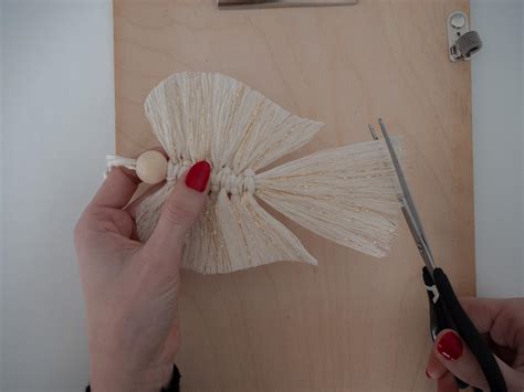 Ilustrácia psa ako anjela