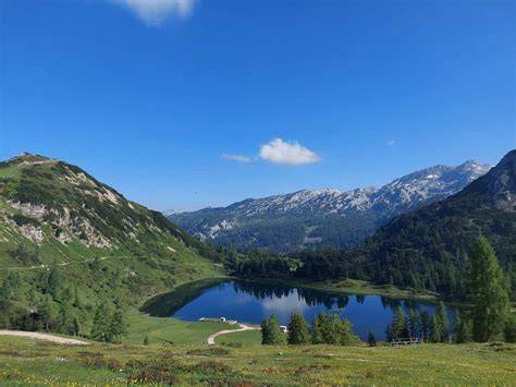 Tauplitzalm panoráma s horskými jazierkami