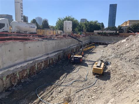 Ilustračná fotografia nezabezpečenej stavebnej jamy