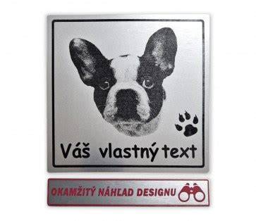 Obrázok ukážky vlastnej ceduľky s fotografiou psa a vhodným textom