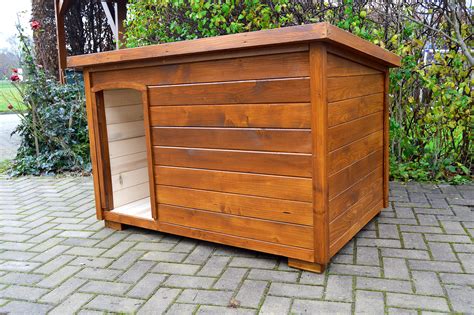 Zateplená psia búda pre stredne veľkého psa