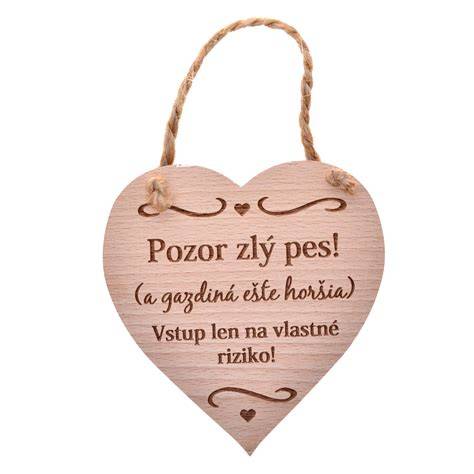 Fotografia tabuľky „Pozor zlý pes“ - drevená gravírovaná tabuľka