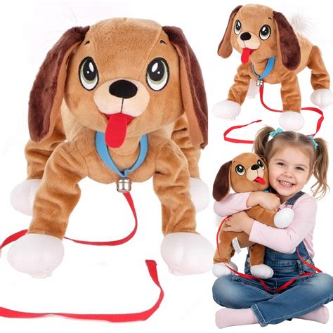 Plyšový psík Max, ktorý chodí a šteká