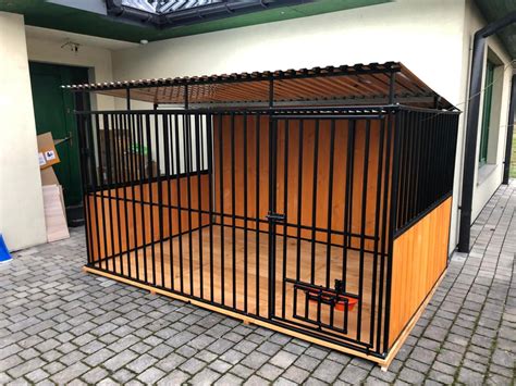 Infografika s rozmermi volier pre rôzne plemená psov